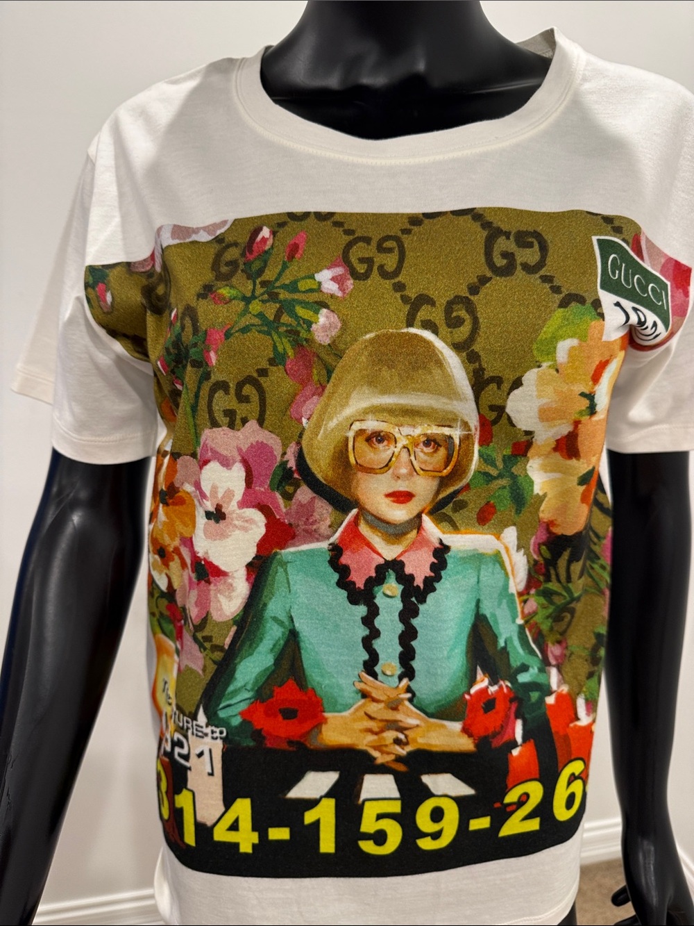 NWT Gucci Oversized Graphic Floral Logo Tee T-Shirt White Cotton XXS Fits XS/S